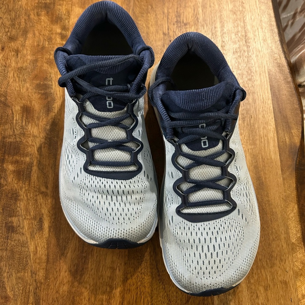 Women’s TOPO fly-lyte 4 sneakers